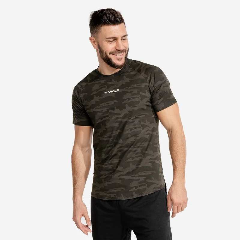 Men's versatile gym t-shirt-Evolve Gym Tee - Camo