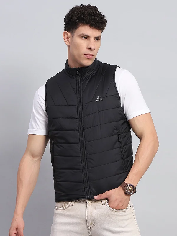 Men's versatile streetwear jacket-Men Black Solid Mock Neck Sleeveless Jacket