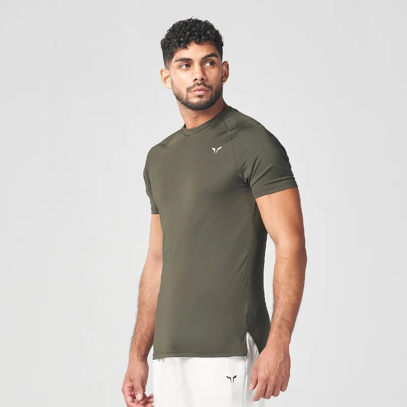 Men's ultra-lightweight workout t-shirt-Essential Ultralight Gym Tee - Khaki