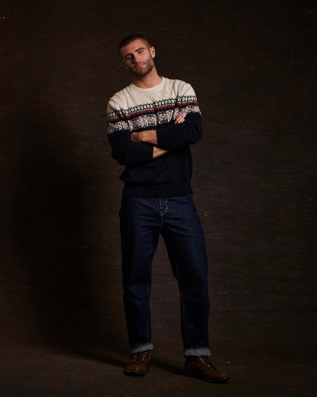 Men's no-iron knitwear-Holiday Snowflake Crew In Dark Navy