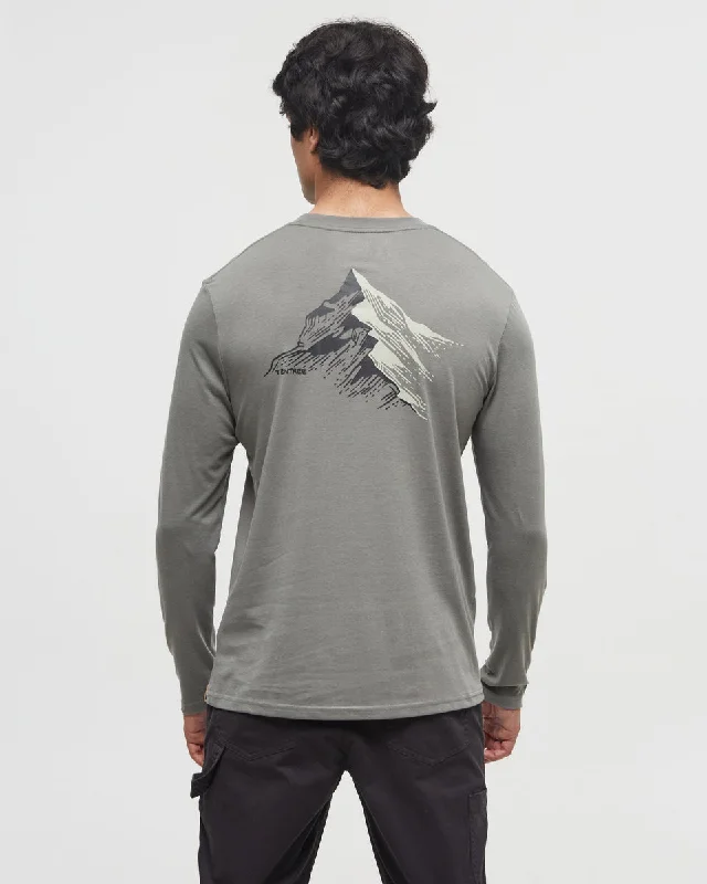 Men's relaxed fit gym t-shirt-Contrast Peaks Longsleeve