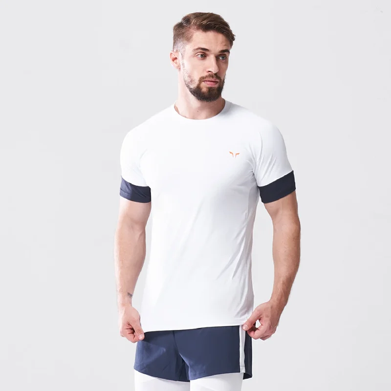 Men's versatile gym t-shirt-LAB360° Raglan Performance Tee - White