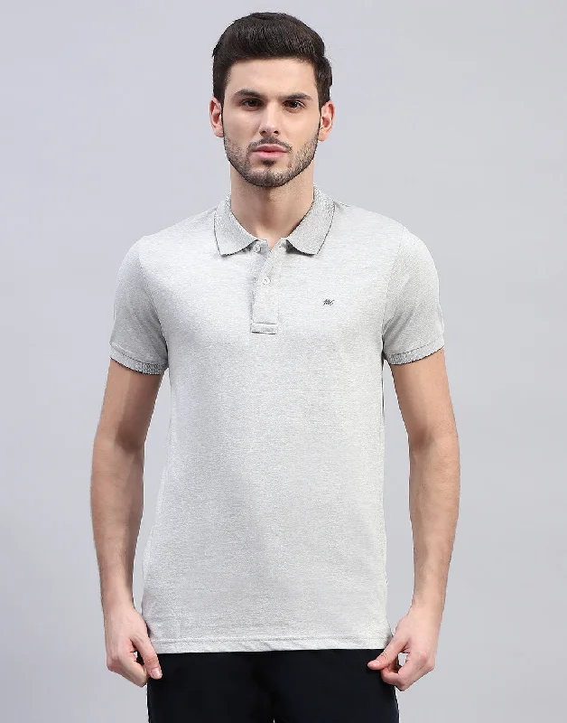 Men's ultra-lightweight workout t-shirt-Men Grey Solid Polo Collar Half Sleeve T-Shirt