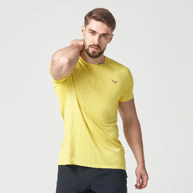 Men's relaxed fit gym t-shirt-LAB360° Active Tee - Illuminating