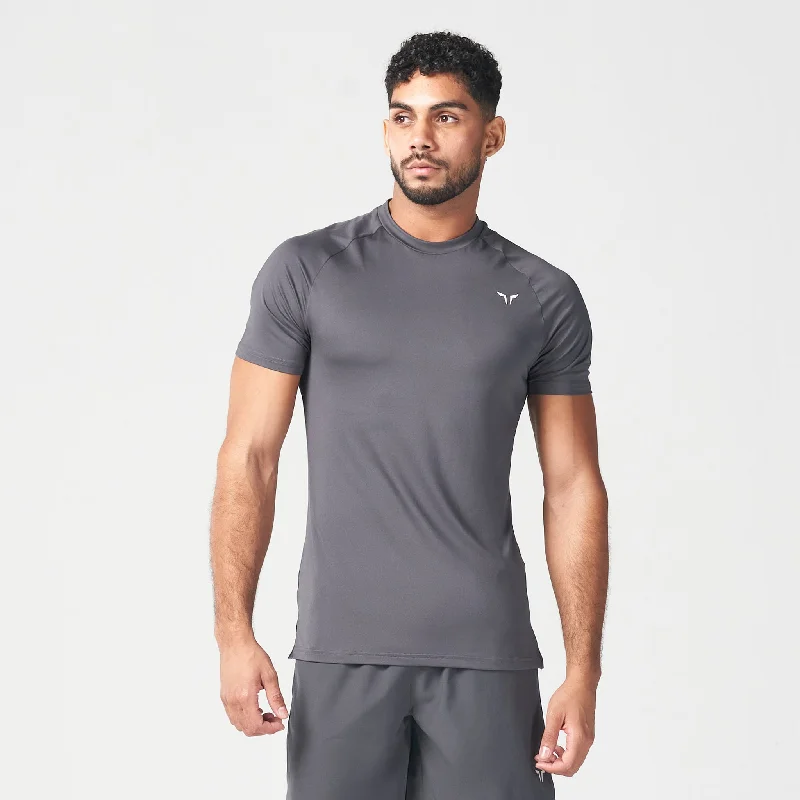 Men's sustainable workout t-shirt-Essential Ultralight Gym Tee - Charcoal