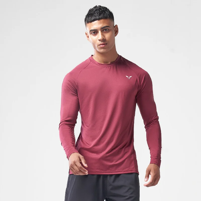 Men's sporty workout t-shirt-Essential Ultralight Full Sleeves Tee - Burgundy